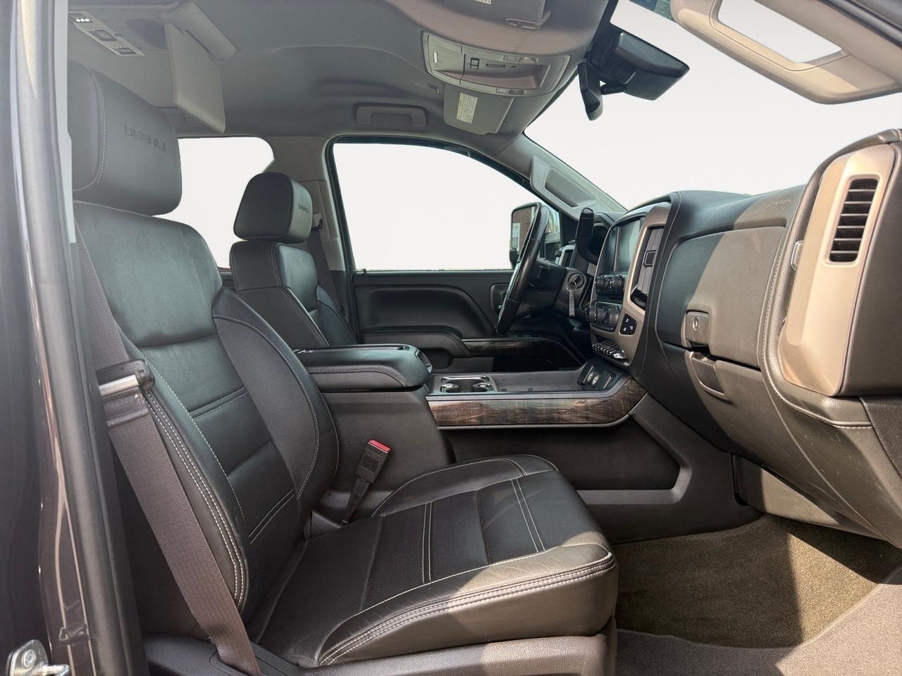 2015 GMC Sierra 2500HD Denali, HEATED/VENTILATED SEATS, DVD ENTERTAINMENT, BOSE SPEAKERS, BLUETOOTH, UNIVERSAL GARAGE DOOR OPENER, WIFI, POWER MIRRORS, BED LINER, TOW PACKAGE, REMOTE KEYLESS ENTRY, RUNNING BOARDS, LOW MILES! Norfolk VA