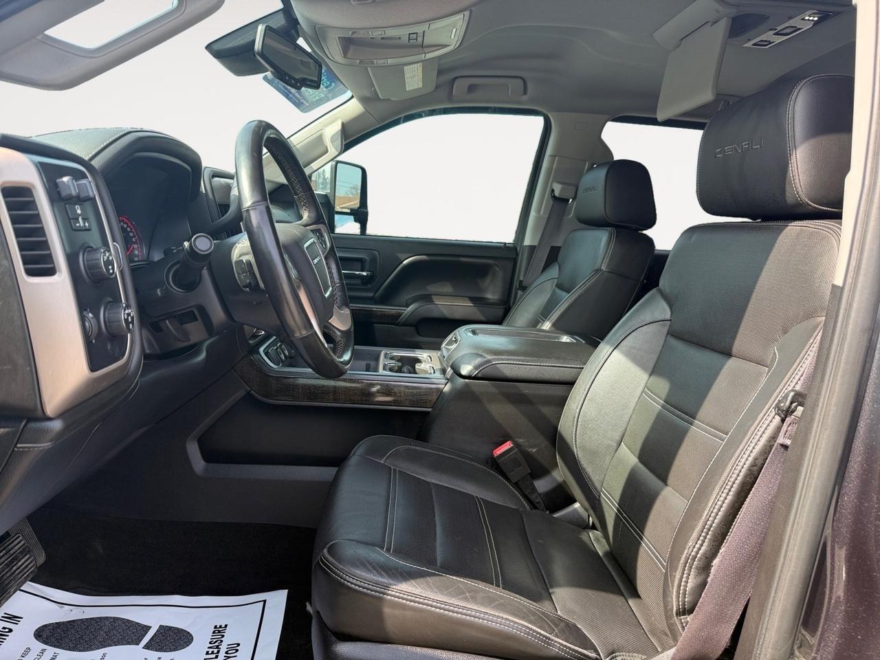 2015 GMC Sierra 2500HD Denali, HEATED/VENTILATED SEATS, DVD ENTERTAINMENT, BOSE SPEAKERS, BLUETOOTH, UNIVERSAL GARAGE DOOR OPENER, WIFI, POWER MIRRORS, BED LINER, TOW PACKAGE, REMOTE KEYLESS ENTRY, RUNNING BOARDS, LOW MILES! Norfolk VA