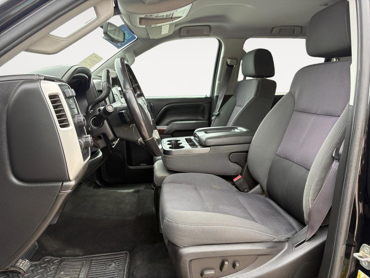 2015 GMC Sierra 2500HD SLE, KNAPHEIDE WORK UTILITY BED, EXTERNAL CARGO COMPARTMENTS, TOW PACKAGE WITH HITCH, BACKUP CAMERA, REMOTE START, NAVIGATION WITH APPLE CARPLAY/ANDROID AUTO, HEATED SEATS, LOW MILEAGE, ONLY 1 OWNER, CLEAN CARFAX, GET TO WORK IN THIS GMC! Virginia Beach VA