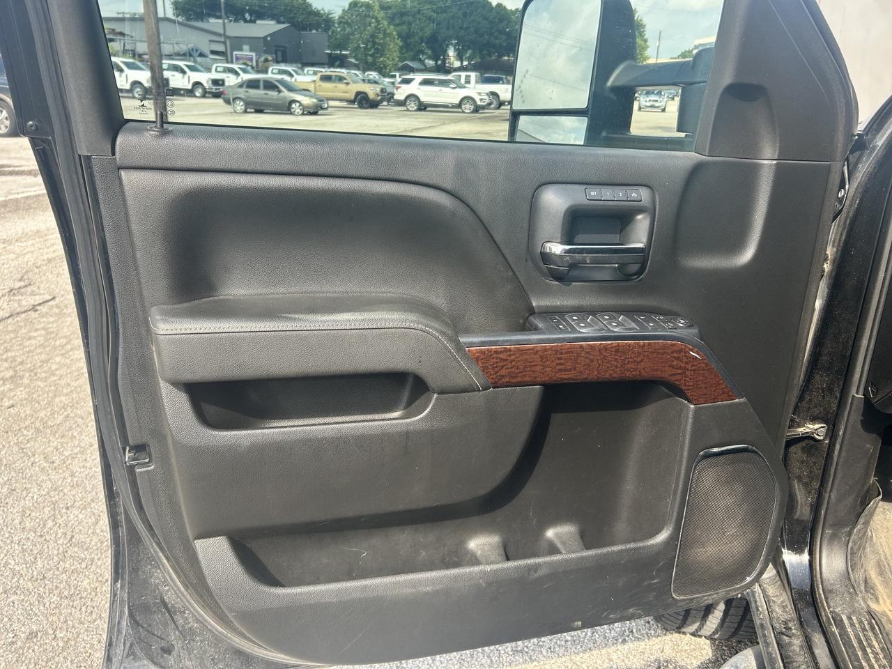 2015 GMC Sierra 2500HD SLT New Braunfels TX