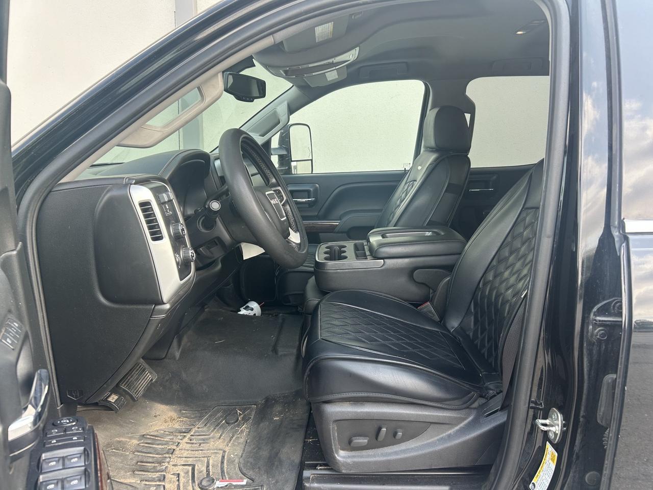 2015 GMC Sierra 2500HD SLT New Braunfels TX