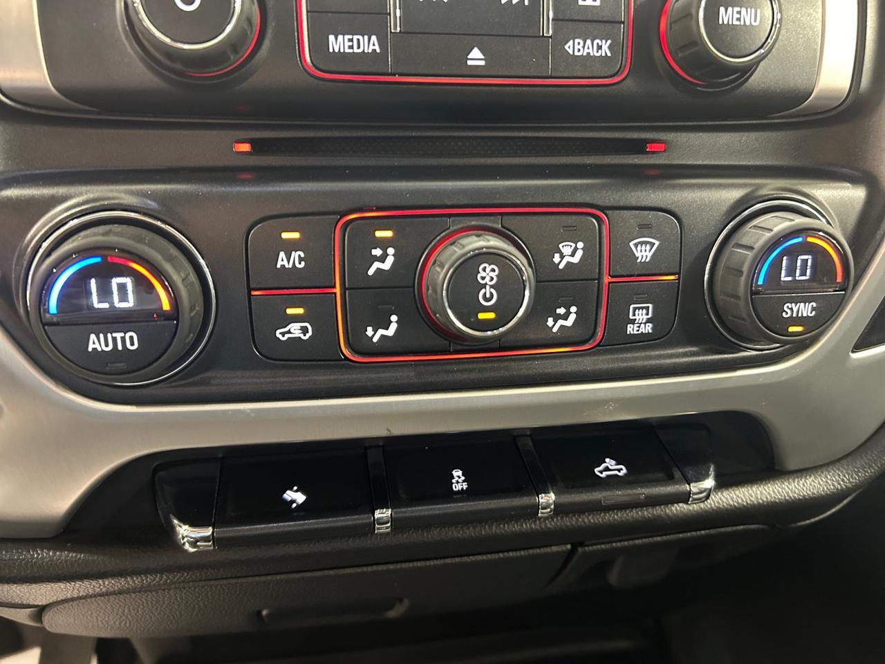 2015 GMC Sierra 2500HD SLT New Braunfels TX