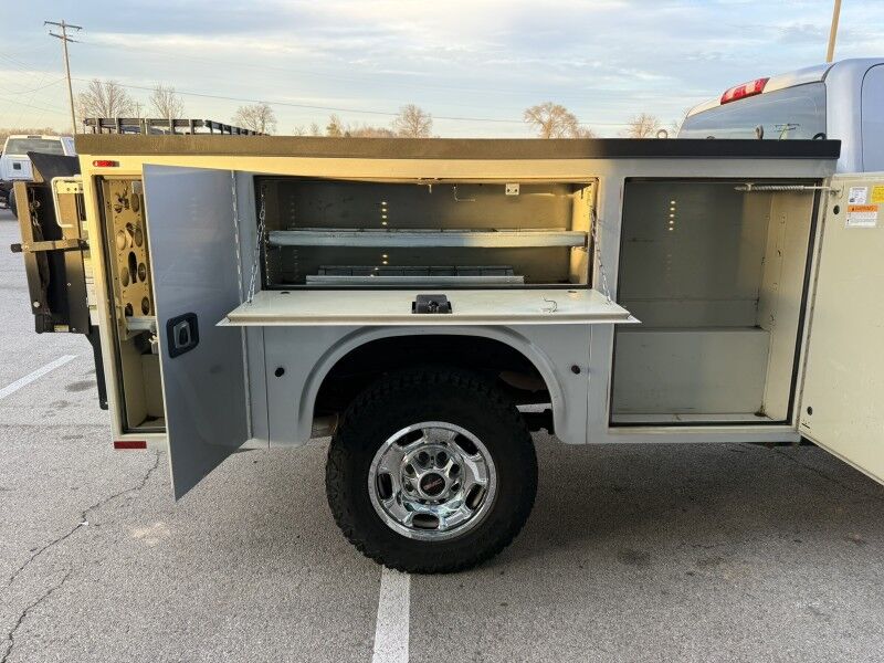 2015 GMC Sierra 2500HD Utility Collinsville OK