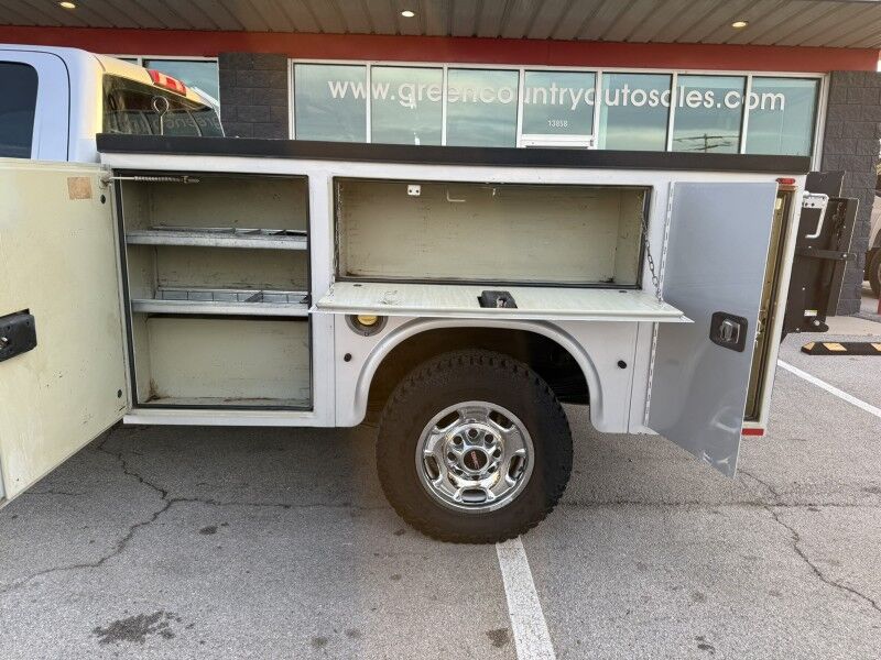 2015 GMC Sierra 2500HD Utility Collinsville OK