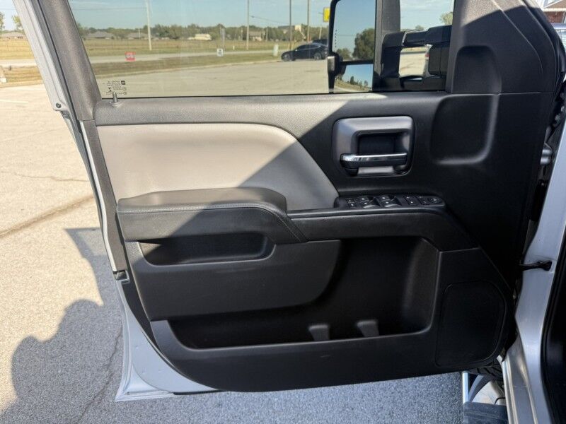 2015 GMC Sierra 2500HD Utility w/ Tommy Gate Collinsville OK