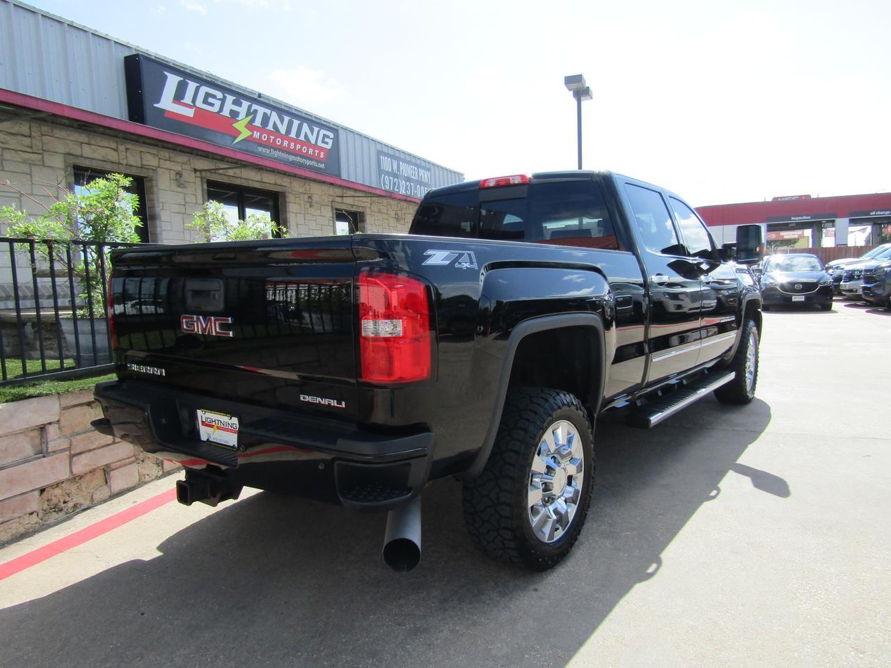 2015 GMC Sierra 2500HD available WiFi 4WD Crew Cab 153.7 Denali Grand Prairie TX