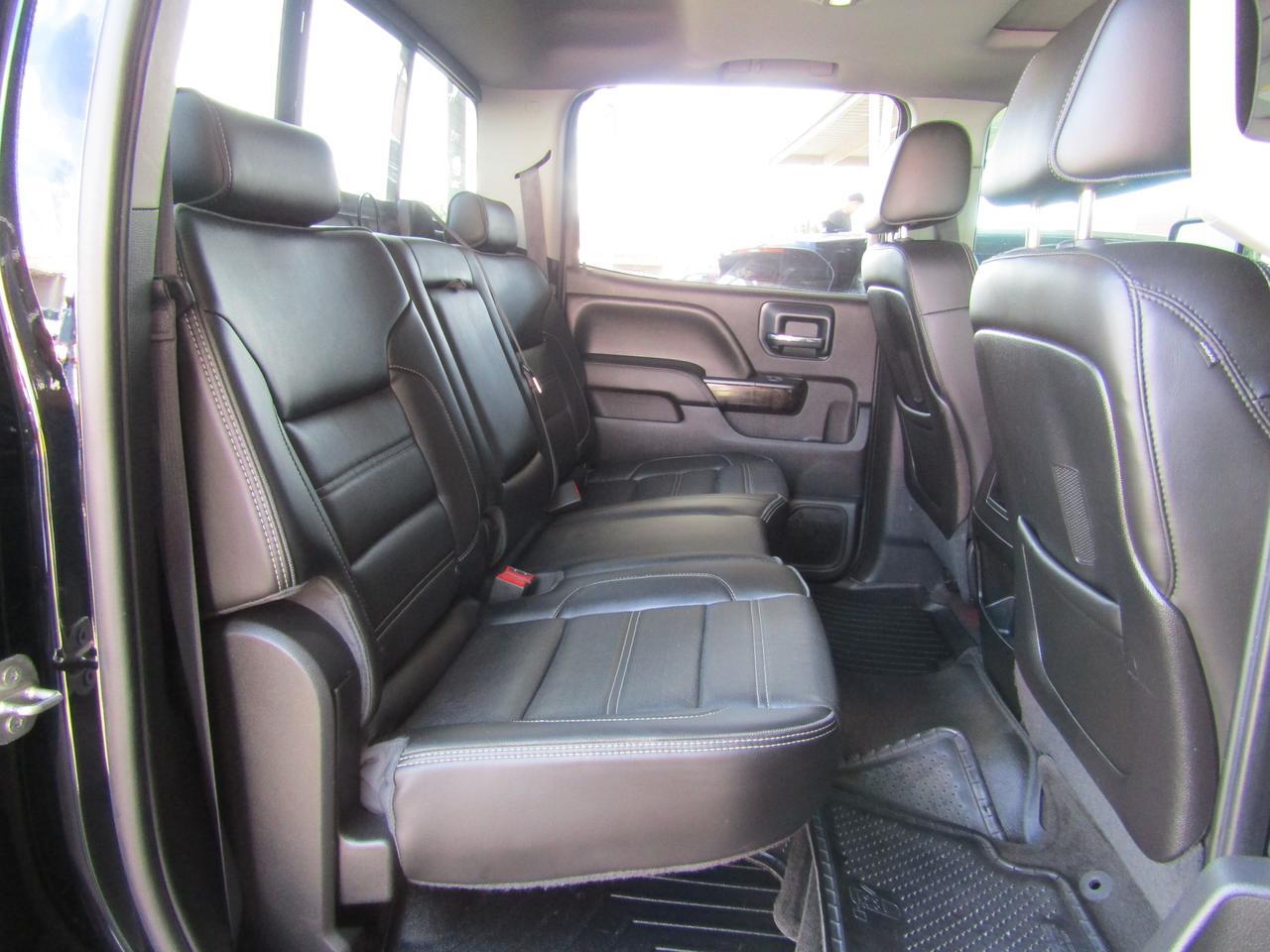 2015 GMC Sierra 2500HD available WiFi 4WD Crew Cab 153.7 Denali Grand Prairie TX