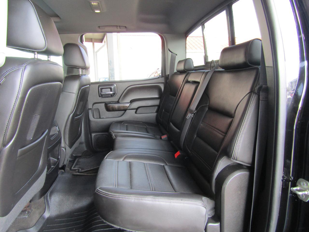 2015 GMC Sierra 2500HD available WiFi 4WD Crew Cab 153.7 Denali Grand Prairie TX