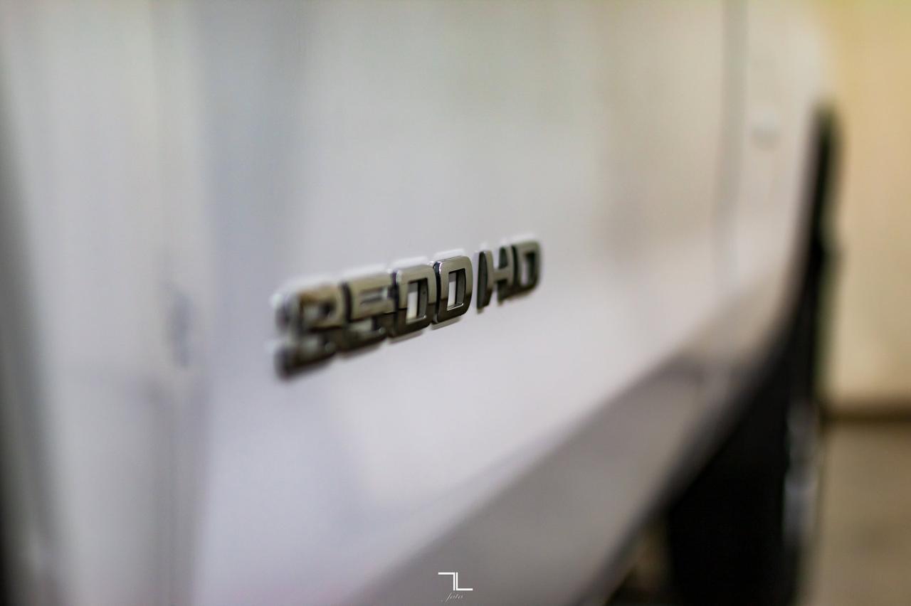 2015 GMC Sierra 3500HD 4x2 Reg Cab WT Longbox Red Deer AB