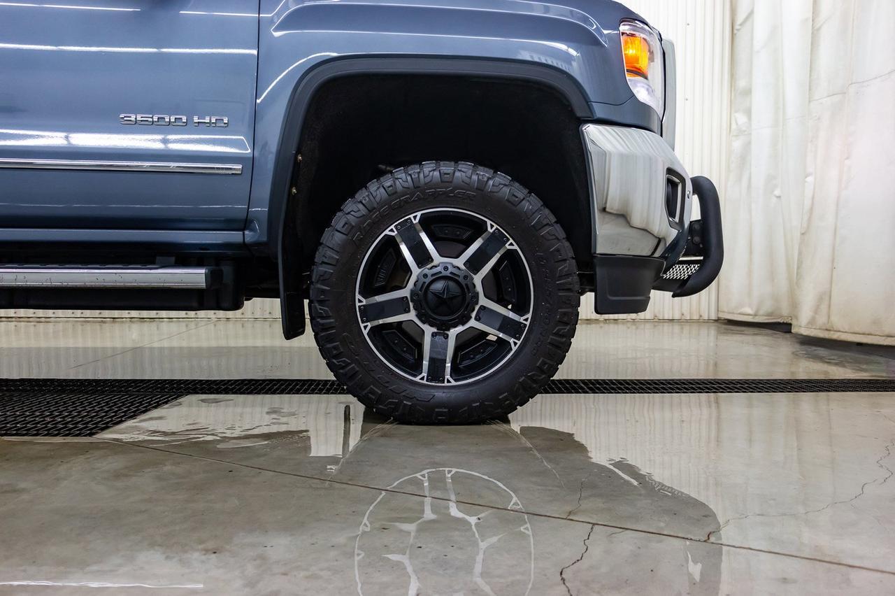 2015 GMC Sierra 3500HD 4x4 Crew Cab SLT Z71 Diesel DEF Delete Level Kit Red Deer AB