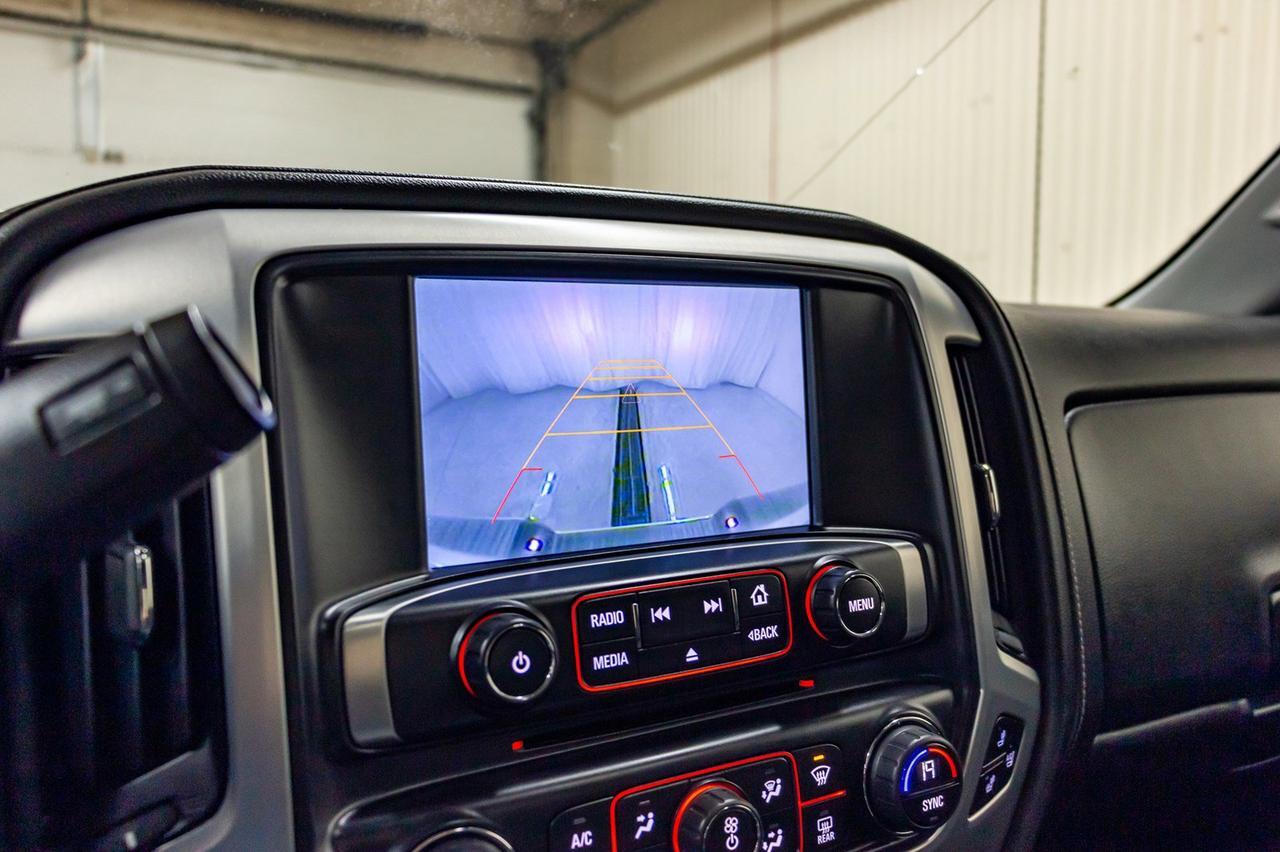 2015 GMC Sierra 3500HD 4x4 Crew Cab SLT Z71 Diesel DEF Delete Level Kit Red Deer AB