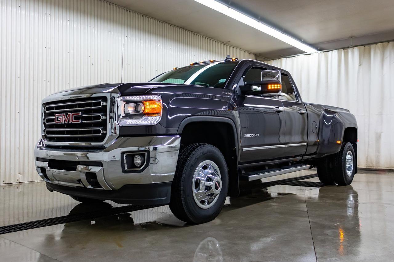 2015 GMC Sierra 3500HD 4x4 Double Cab SLT Dually Leather Nav Red Deer AB
