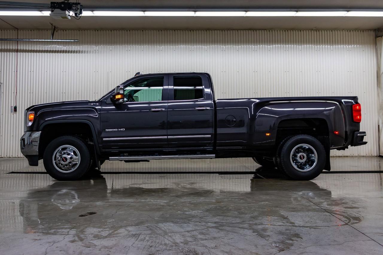 2015 GMC Sierra 3500HD 4x4 Double Cab SLT Dually Leather Nav Red Deer AB