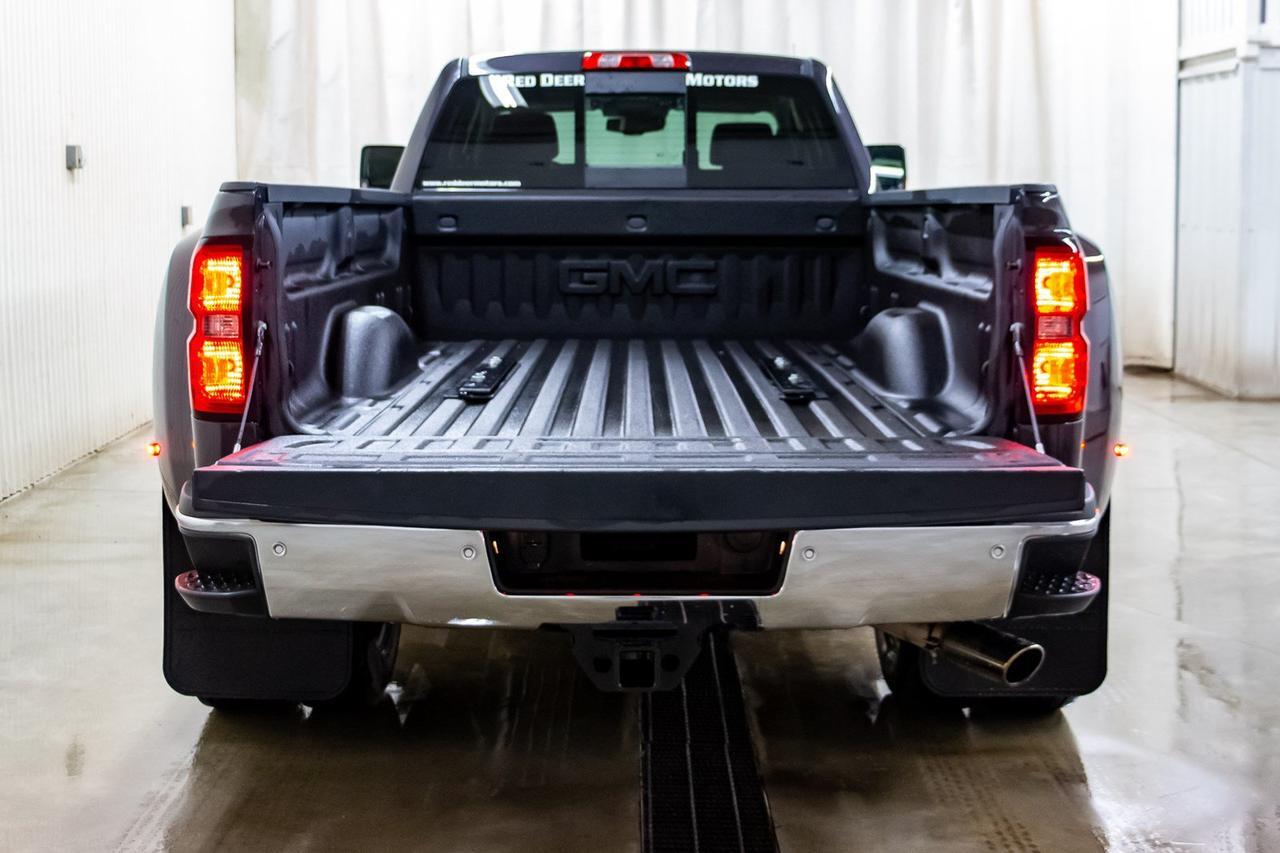 2015 GMC Sierra 3500HD 4x4 Double Cab SLT Dually Red Deer AB