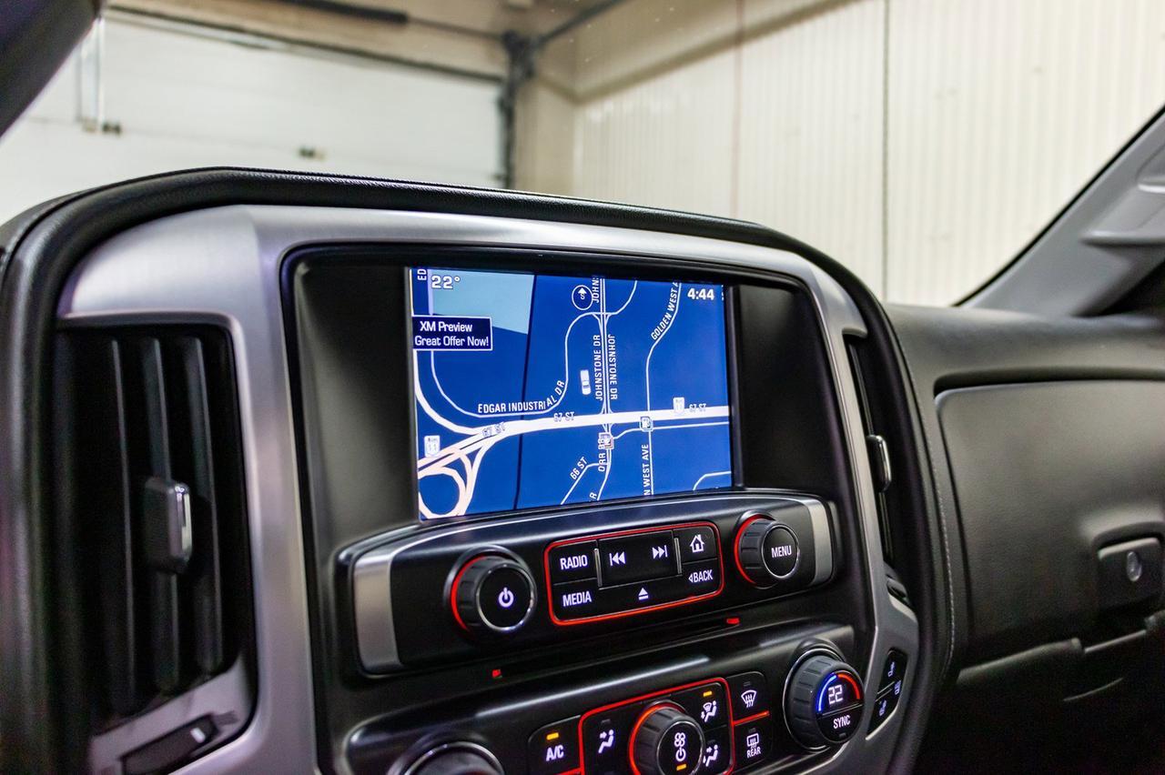 2015 GMC Sierra 3500HD 4x4 Double Cab SLT Dually Red Deer AB