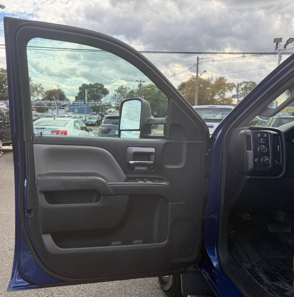 2015 GMC Sierra 3500HD Base 4x4 4dr Double Cab DRW Edison NJ