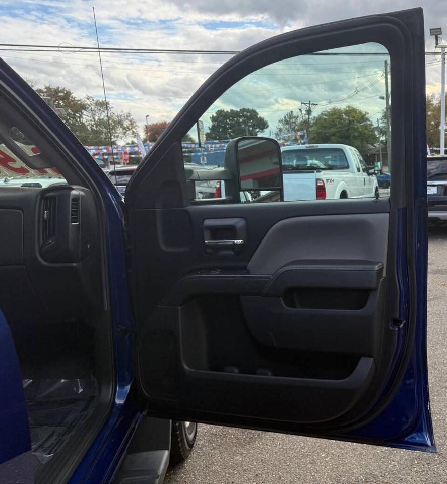 2015 GMC Sierra 3500HD Base 4x4 4dr Double Cab DRW Edison NJ