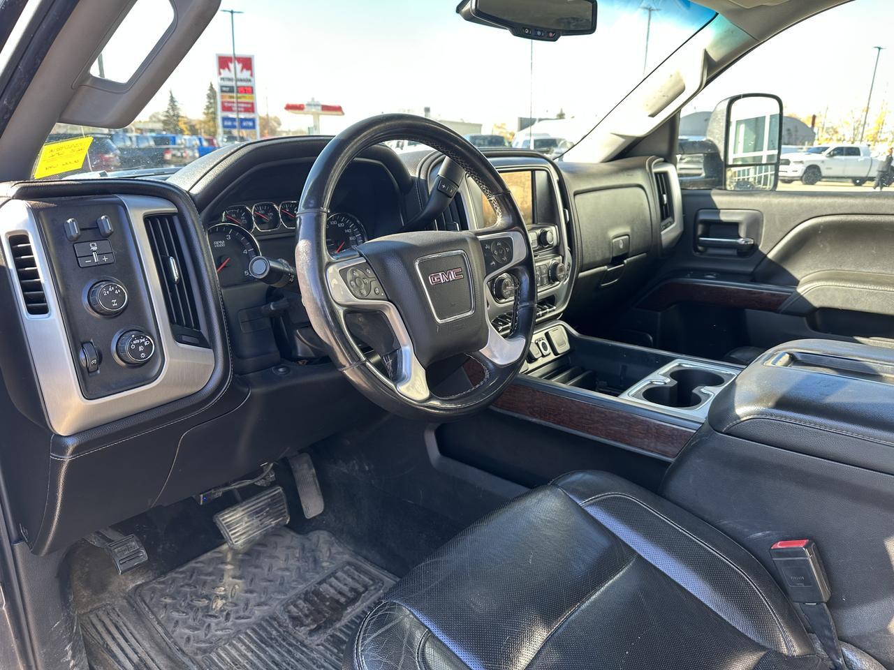 2015 GMC Sierra 3500HD Built After Aug 14 SLT Redwater AB