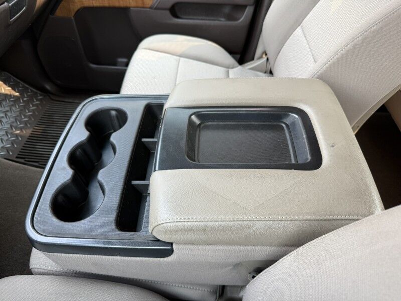 2015 Gmc Sierra SLE photo 30