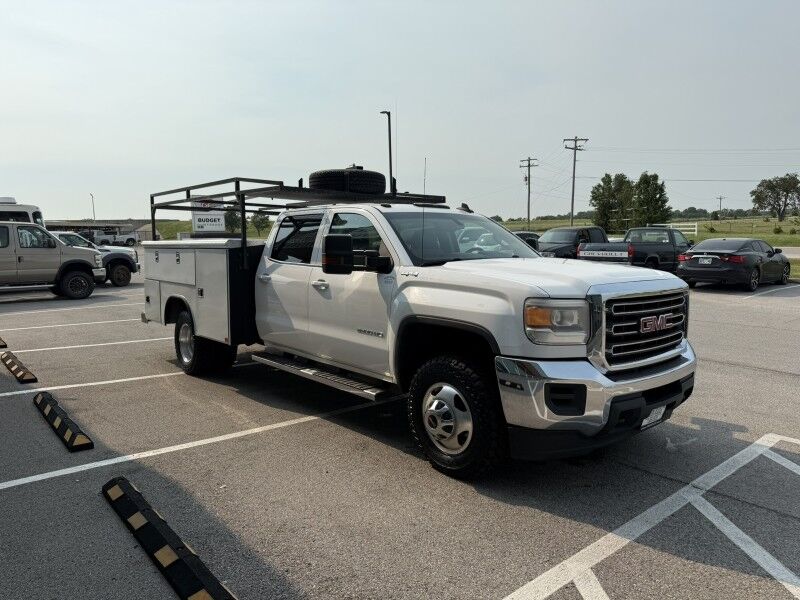 2015 Gmc Sierra SLE photo 2