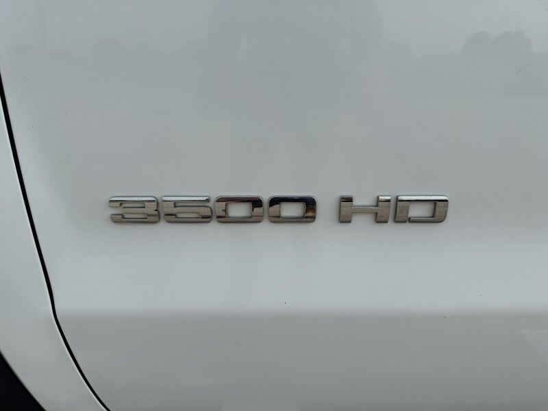 2015 GMC Sierra 3500HD DRW 4x4 Utility SLE Collinsville OK