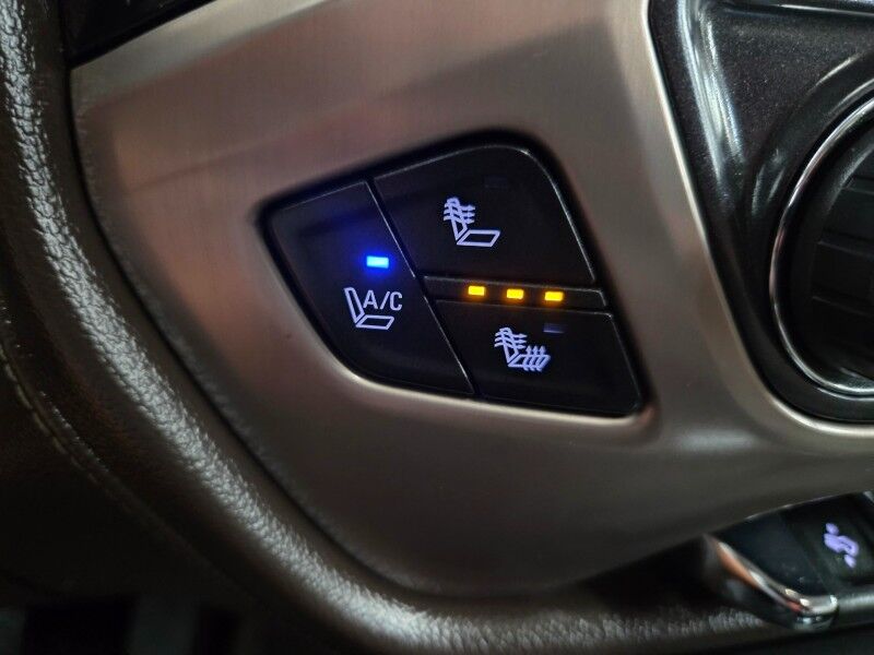2015 GMC Sierra 3500HD Denali 4WD Long Bed 6.6L Duramax Diesel GPS FREE WARRANTY Arlington TX