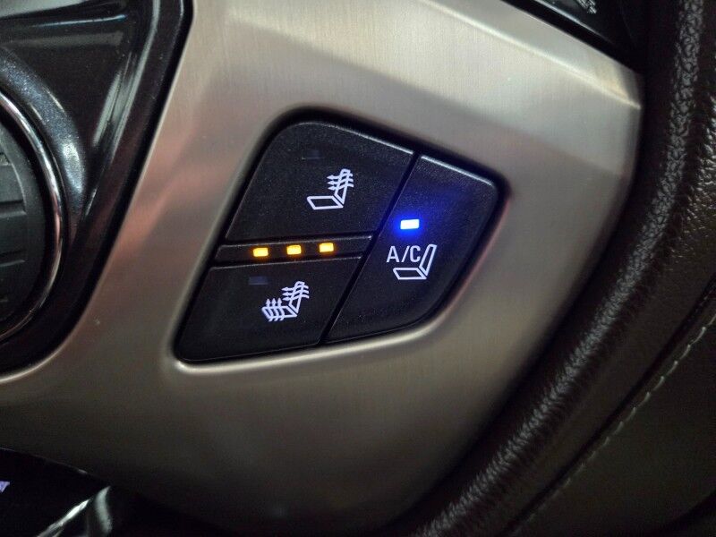 2015 GMC Sierra 3500HD Denali 4WD Long Bed 6.6L Duramax Diesel GPS FREE WARRANTY Arlington TX