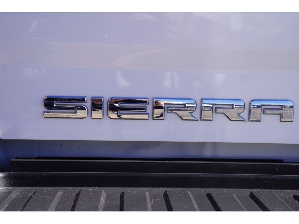 2015 GMC Sierra Base Price UT