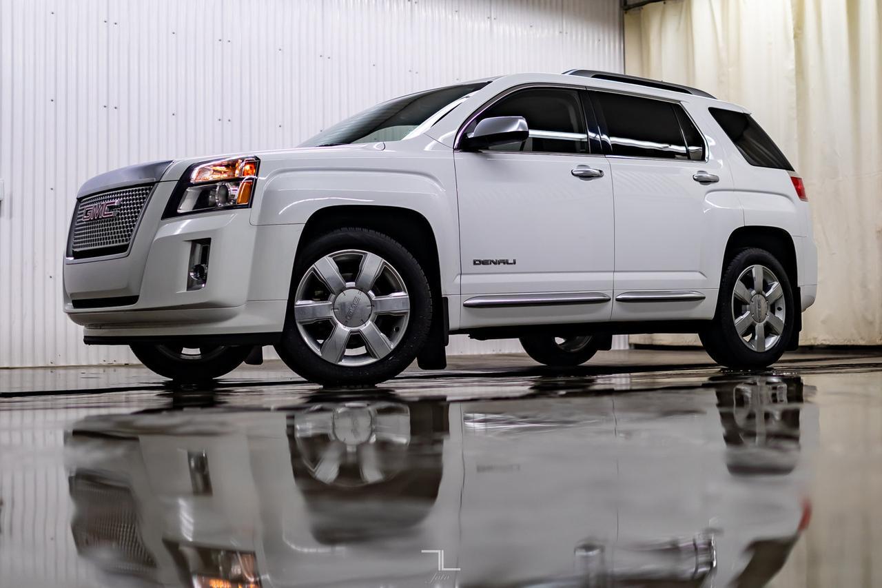 2015 GMC Terrain AWD Denali Leather Roof Nav BCam Red Deer AB