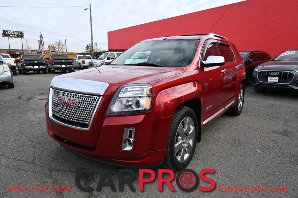 2015 GMC Terrain Denali - AWD - 3.6L V6 - Auto Start - Power & Heated Leather Seats - Pioneer Speakers - Navigation - Sunroof - Lane Departure & Blind Spot Alert - Bluetooth - Back Up Camera - Keyless Entry - Power Liftgate - Rear Park Assist - Tow Pkg