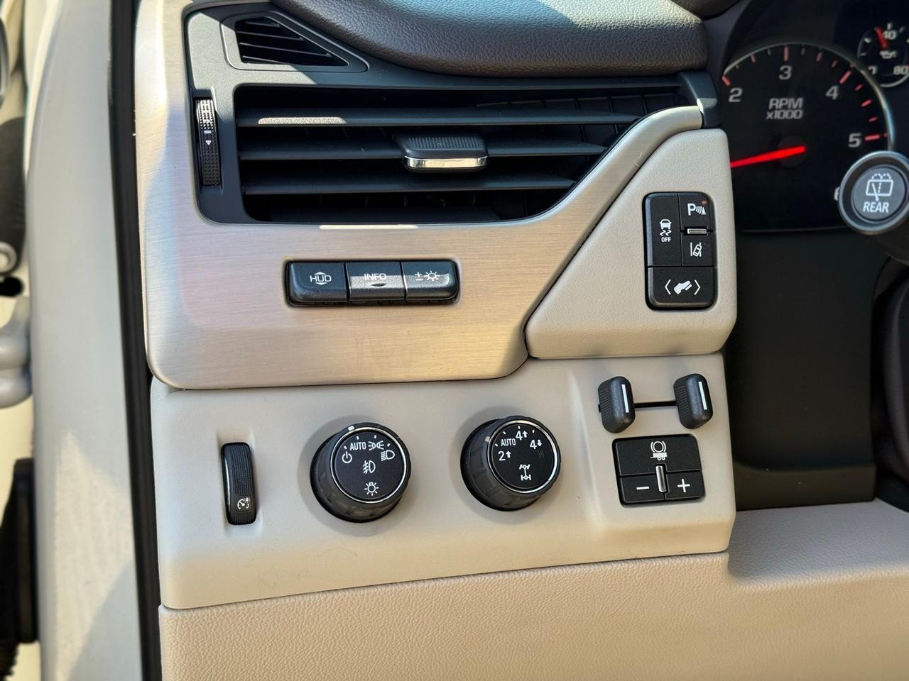 2015 GMC Yukon Denali Crestwood KY