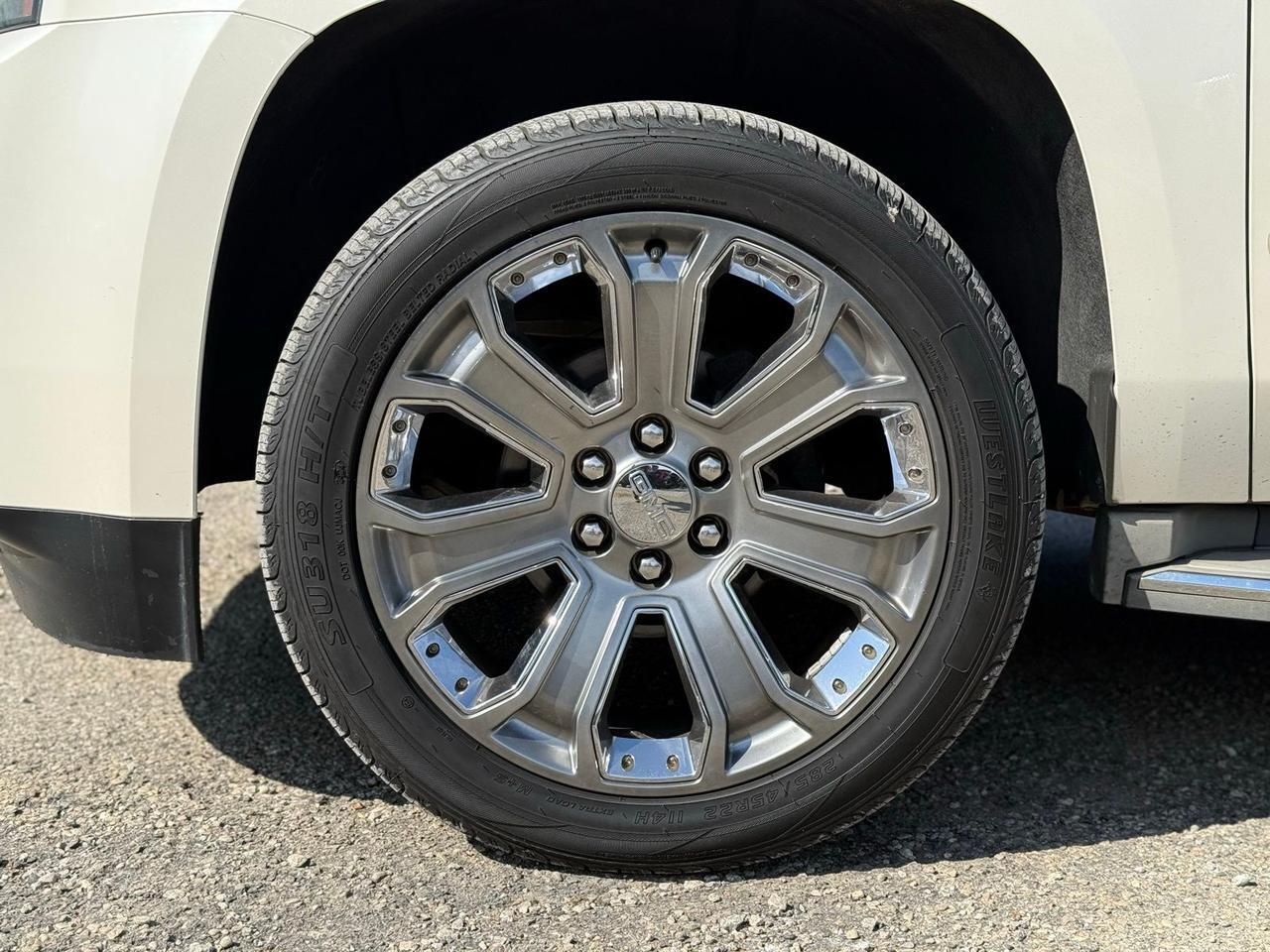 2015 GMC Yukon Denali Crestwood KY