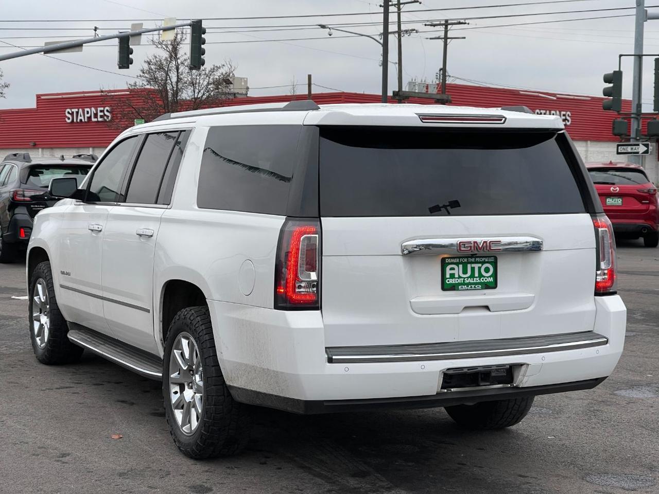 2015 GMC Yukon Denali XL 4WD