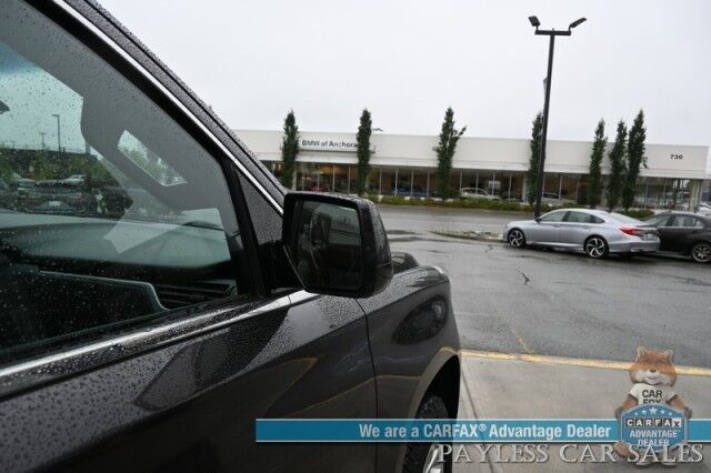 2015 GMC Yukon SLT / 4X4 / AutoStart / Heated & Cooled Leather Seats / Heated Steering Wheel / Navigation / Sunroof / Bose Speakers / Rear Entertainment / Lane Departure & Blind Sport Alert / Collision Alert / 3rd Row / Seats 7 / Tow Pkg Anchorage AK