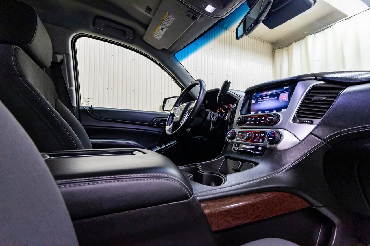 2015 GMC Yukon XL AWD SLE BCam Red Deer AB