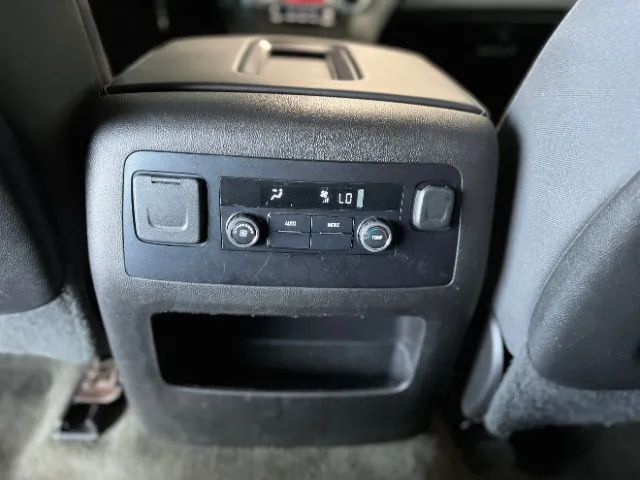 2015 GMC Yukon XL SLE Sport Utility 4D Cincinnati OH