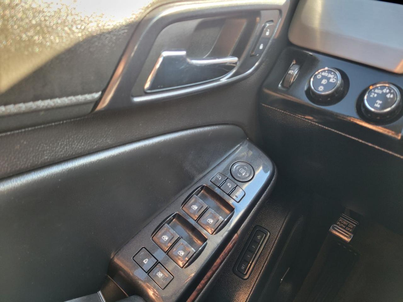 2015 GMC Yukon XL SLT 1/2 Ton 4WD Hardeeville SC