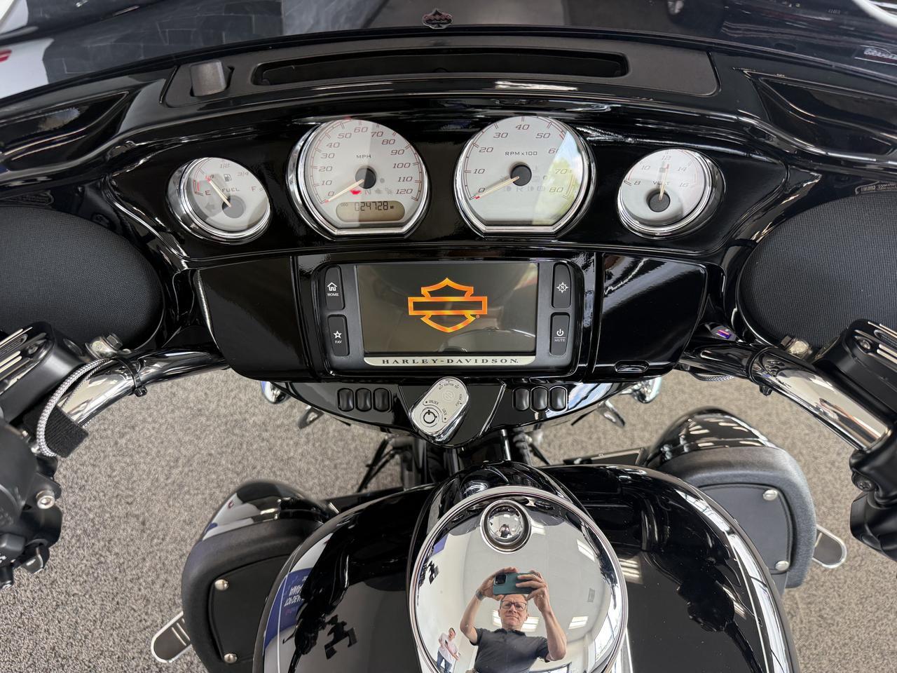 2015 Harley-Davidson FLHXS Street Glide Special Knoxville TN