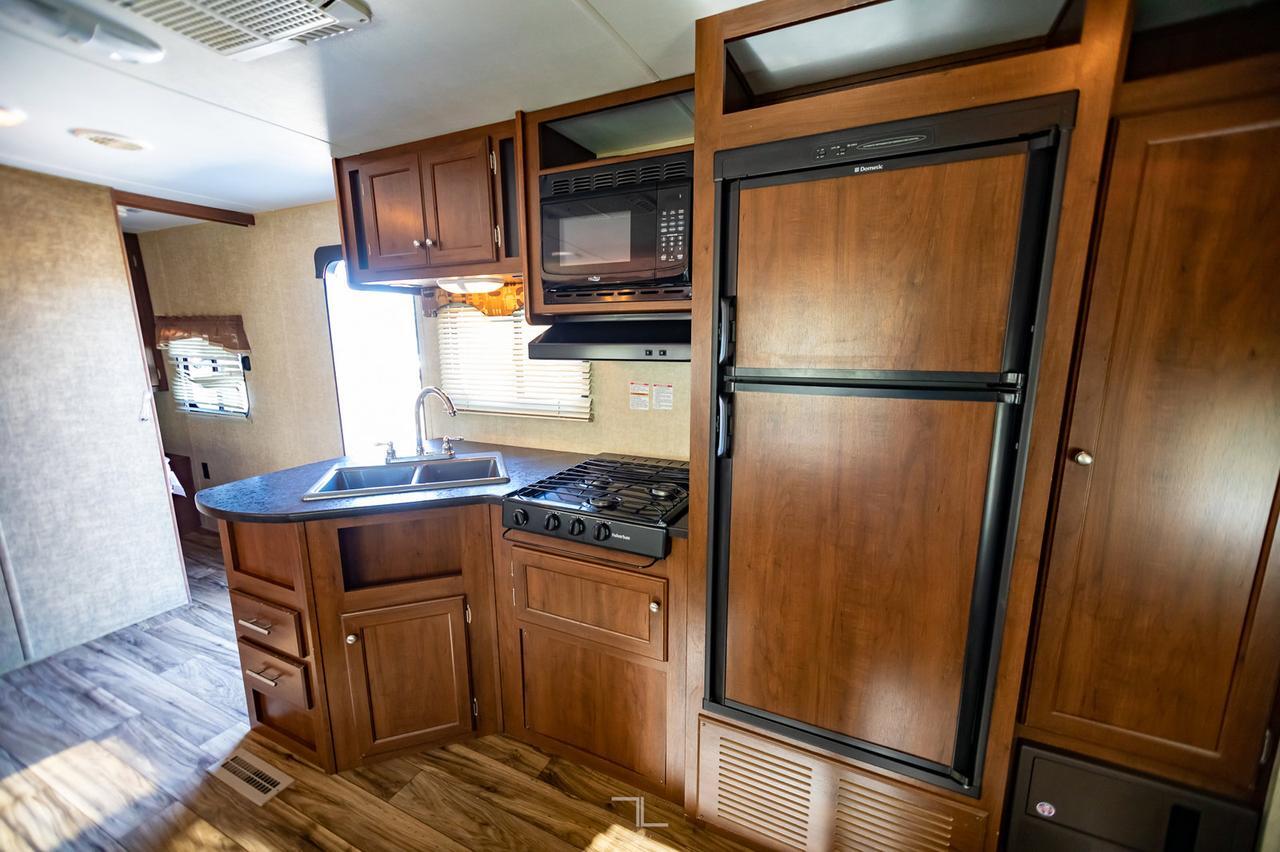 2015 Heartland Prowler Lynx 27LX Solar Panels Slideout Red Deer AB