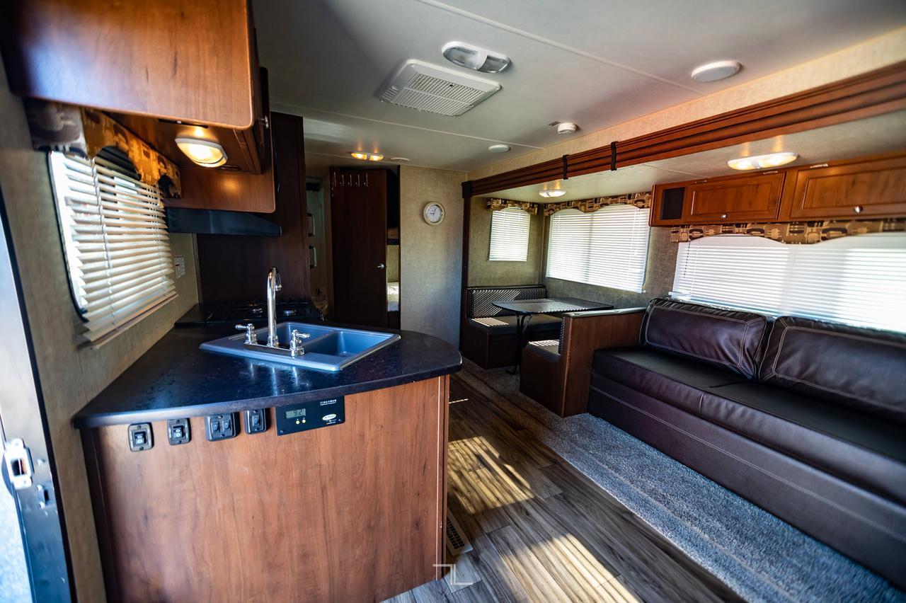 2015 Heartland Prowler Lynx 27LX Solar Panels Slideout Red Deer AB