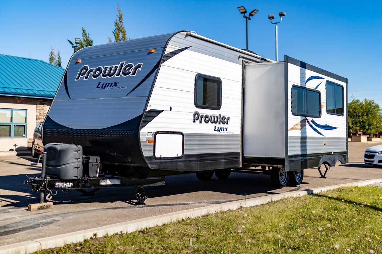 2015 Heartland Prowler Lynx 27LX Solar Panels Slideout Red Deer AB