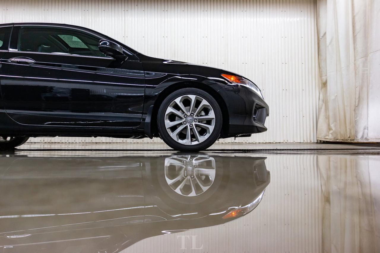 2015 Honda Accord EX-L Coupe Leather Roof Nav BCam Red Deer AB