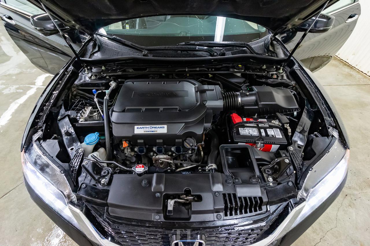 2015 Honda Accord EX-L Coupe Leather Roof Nav BCam Red Deer AB