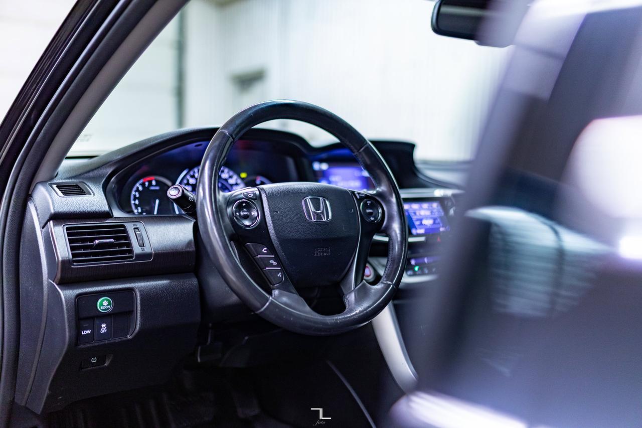 2015 Honda Accord EX-L Leather Roof BCam Red Deer AB