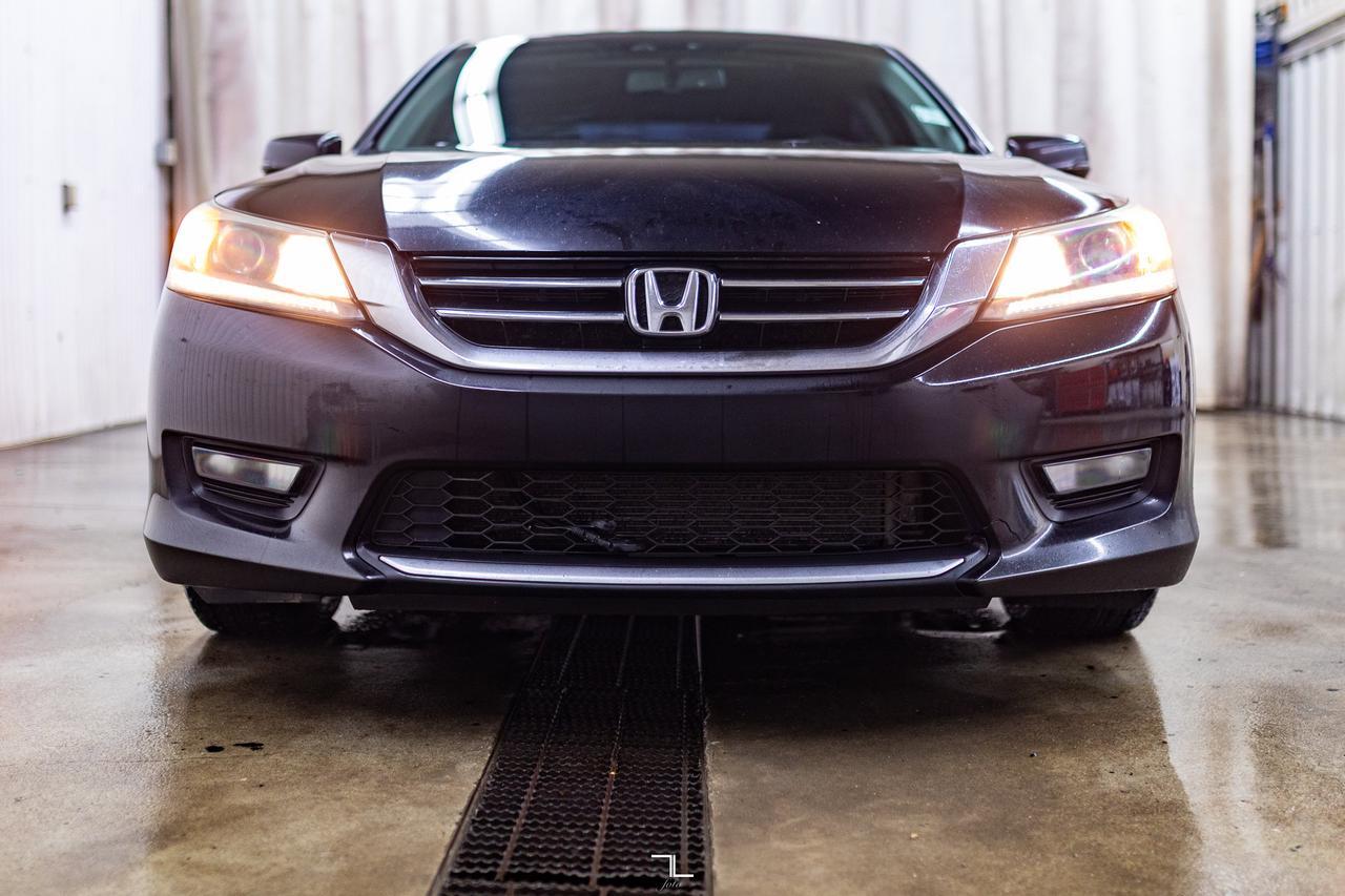 2015 Honda Accord EX-L Leather Roof BCam Red Deer AB