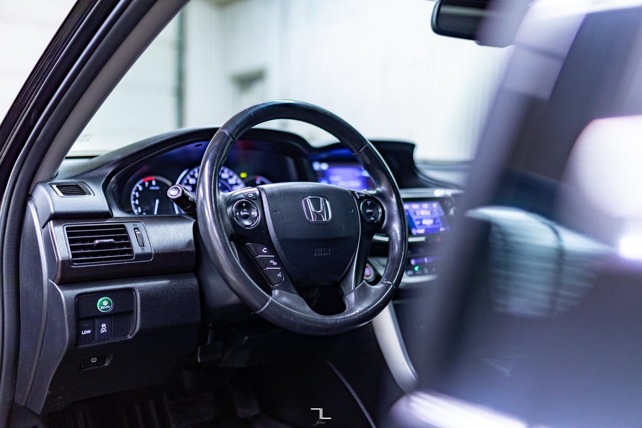 2015 Honda Accord EX-L Leather Roof BCam Red Deer AB