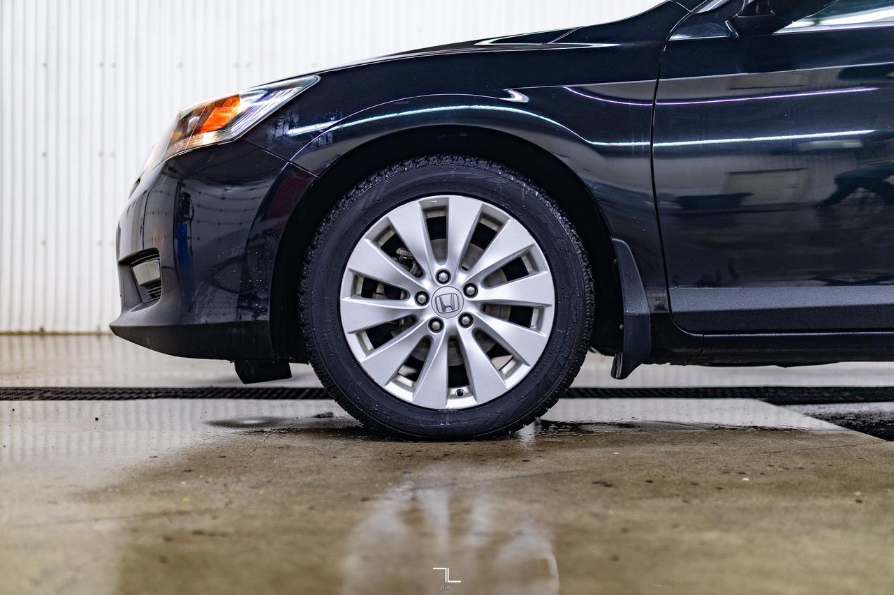 2015 Honda Accord EX-L Leather Roof BCam Red Deer AB