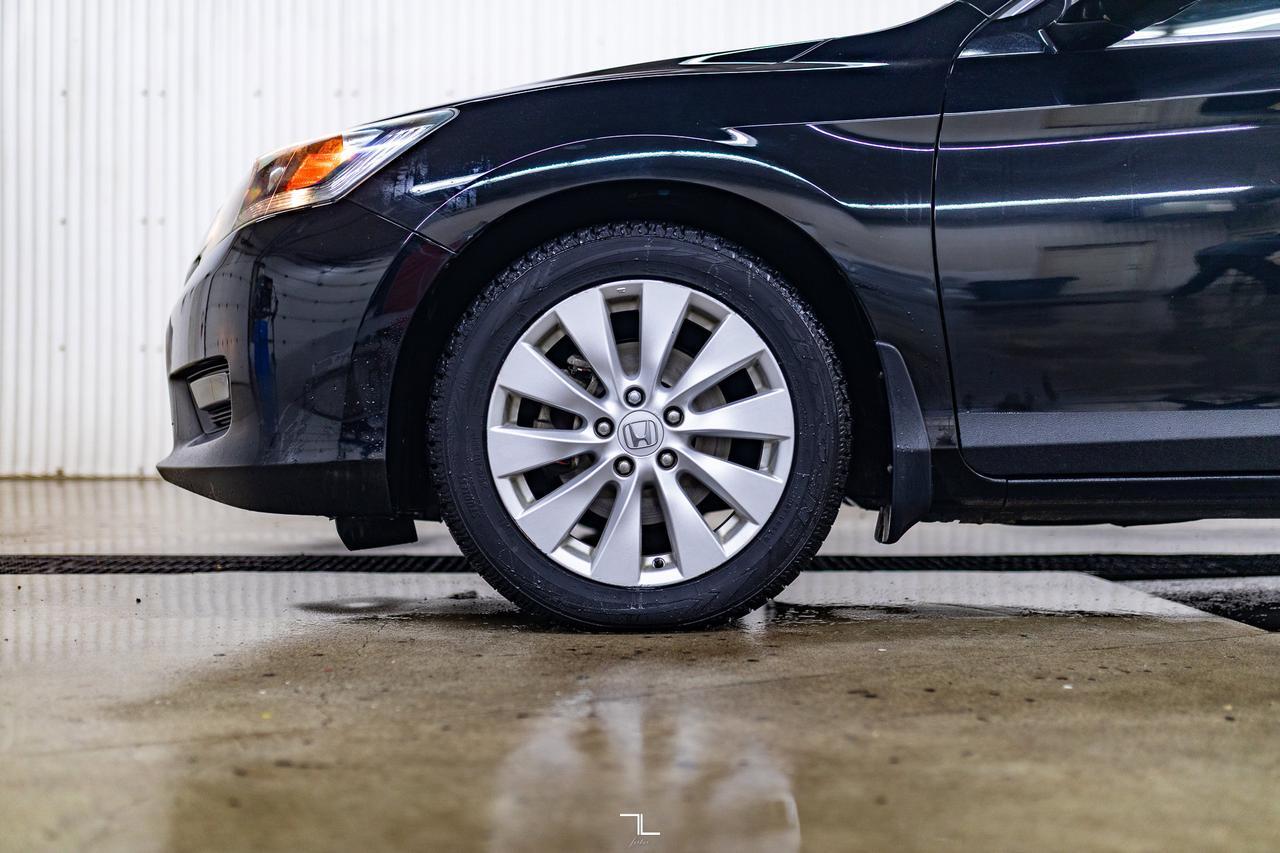 2015 Honda Accord EX-L Leather Roof BCam Red Deer AB