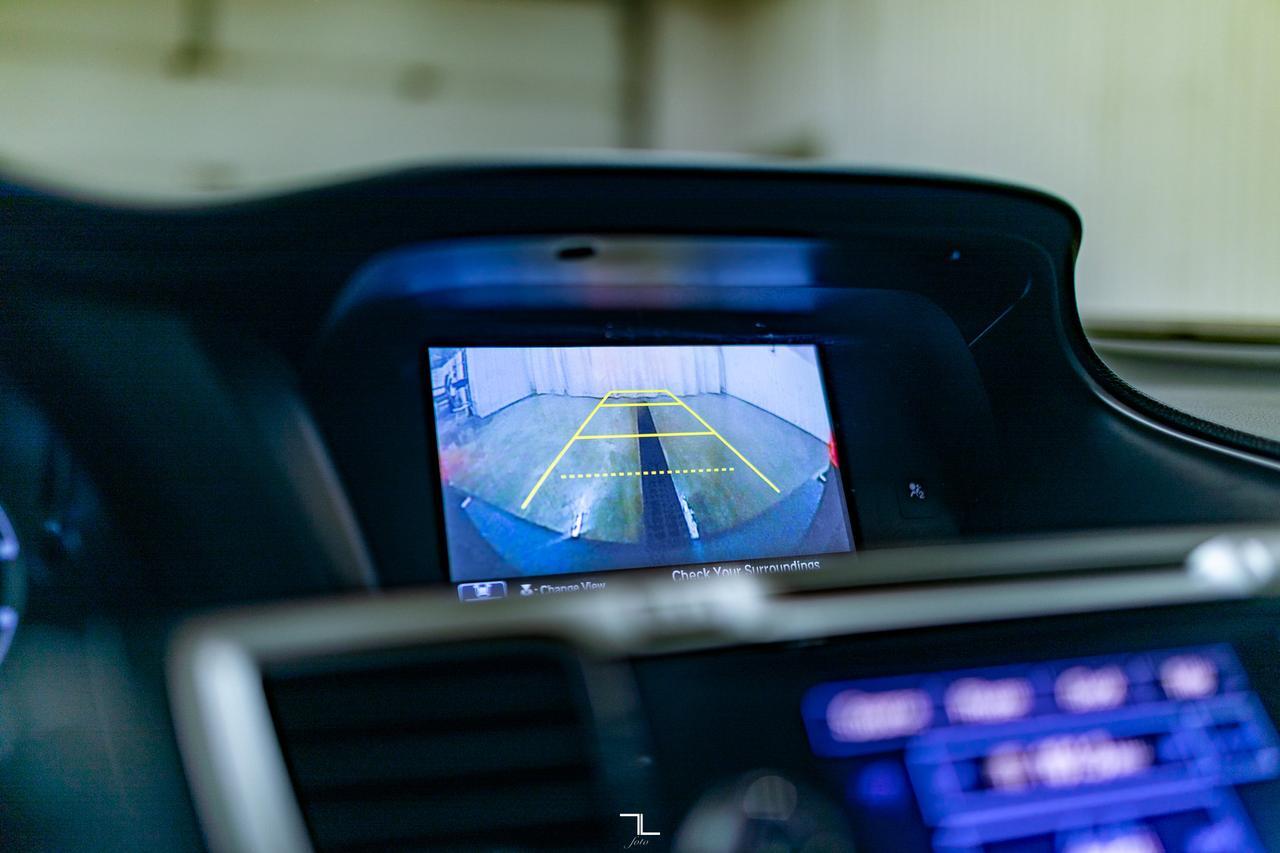 2015 Honda Accord EX-L Leather Roof BCam Red Deer AB