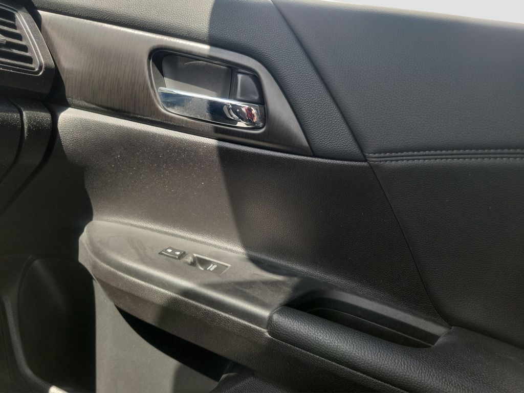 2015 Honda Accord EX-L North Attleboro MA